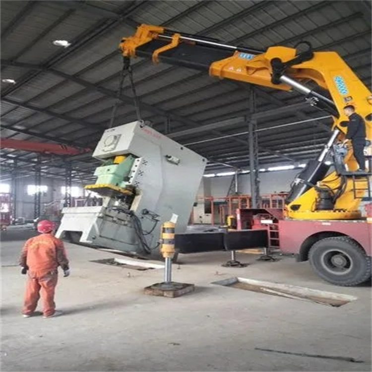 沽源县80吨折臂吊车出租附近电话